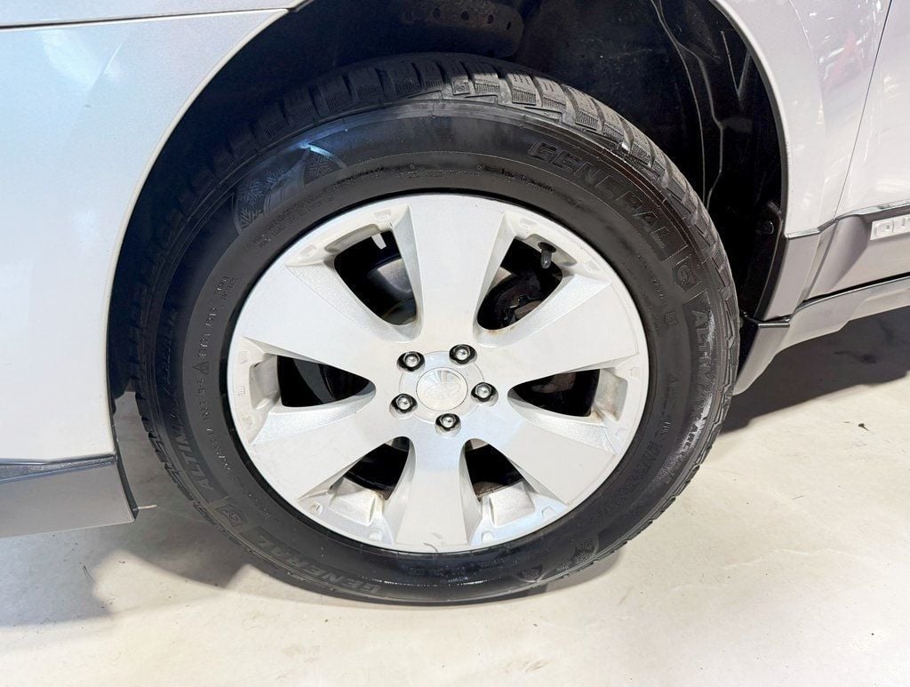 2011 Subaru Outback 4dr Wagon H4 Automatic 2.5i Prem AWP - 22923631 - 1