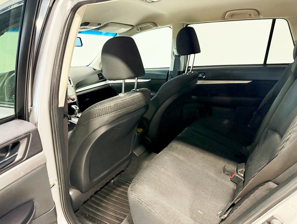 2011 Subaru Outback 4dr Wagon H4 Automatic 2.5i Prem AWP - 22923631 - 26