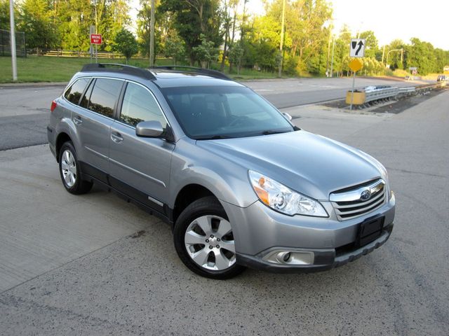 2011 Subaru Outback 4dr Wagon H4 Automatic 2.5i Prem AWP/Pwr Moon - 23037194 - 1