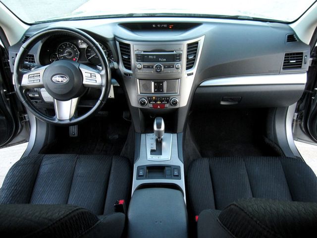 2011 Subaru Outback 4dr Wagon H4 Automatic 2.5i Prem AWP/Pwr Moon - 23037194 - 19