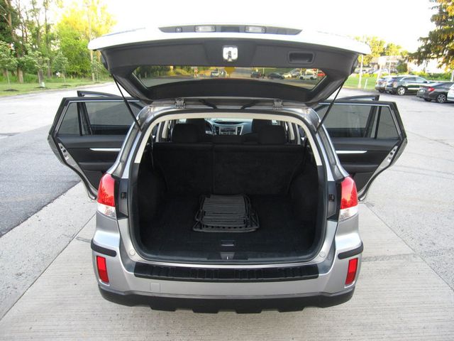 2011 Subaru Outback 4dr Wagon H4 Automatic 2.5i Prem AWP/Pwr Moon - 23037194 - 28