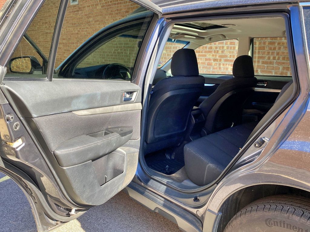 2011 Subaru Outback 4dr Wagon H4 Automatic 2.5i Prem AWP/Pwr Moon - 23025892 - 14