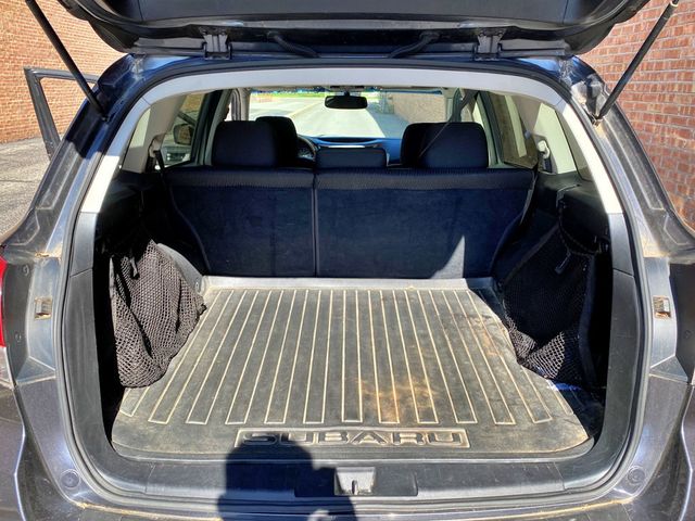 2011 Subaru Outback 4dr Wagon H4 Automatic 2.5i Prem AWP/Pwr Moon - 23025892 - 16