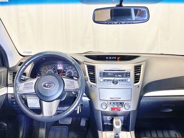 2011 Subaru Outback 4dr Wagon H4 Automatic 2.5i Prem AWP/Pwr Moon - 23025892 - 40