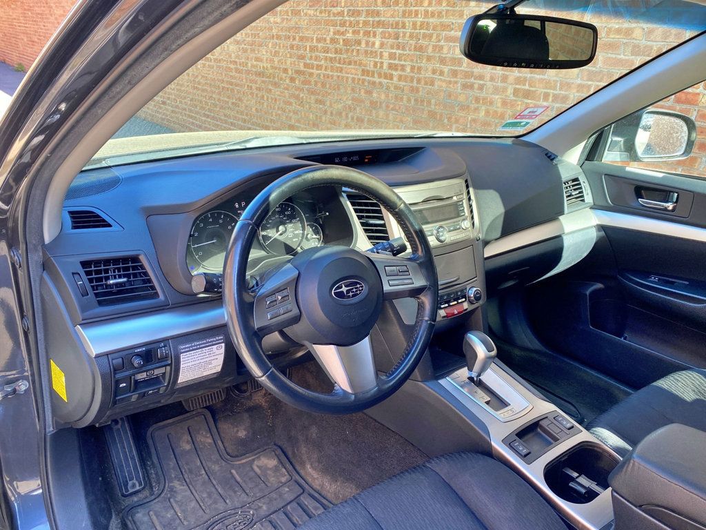2011 Subaru Outback 4dr Wagon H4 Automatic 2.5i Prem AWP/Pwr Moon - 23025892 - 7