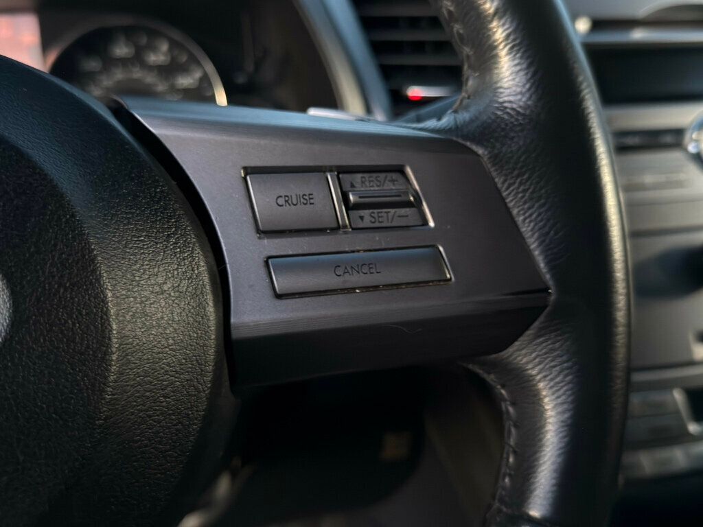 2011 Subaru Outback 4dr Wagon H6 Automatic 3.6R Limited - 22971419 - 16