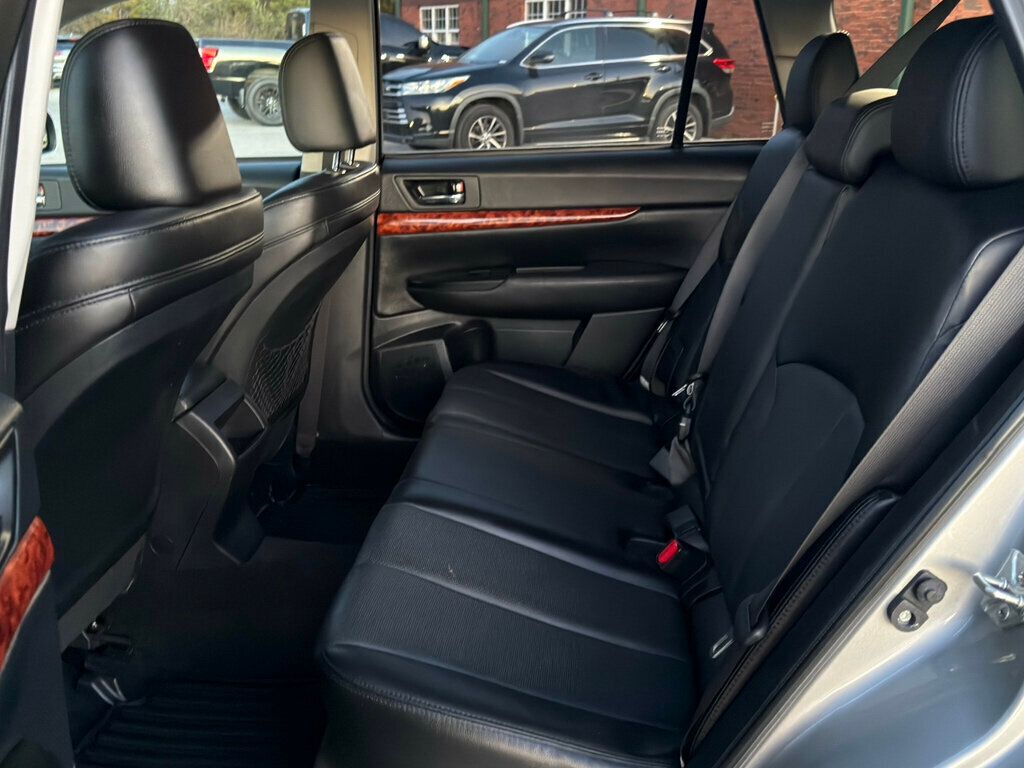 2011 Subaru Outback 4dr Wagon H6 Automatic 3.6R Limited - 22971419 - 19