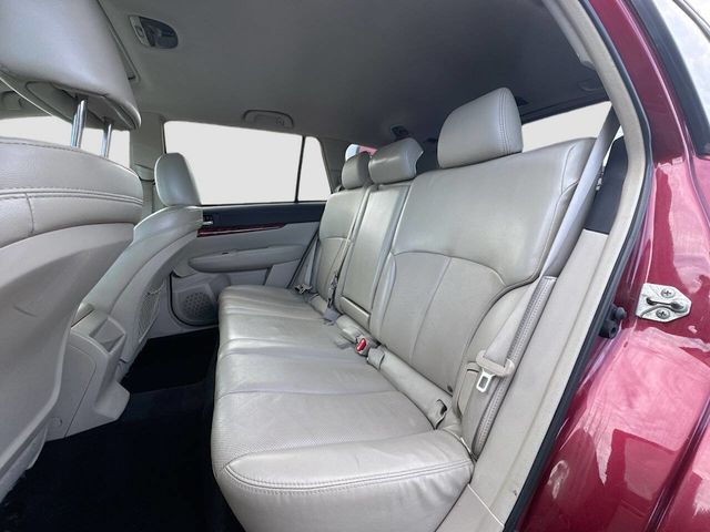 2011 Subaru Outback Limited Trim - Sunroof - Woodgrain Interior - 22950333 - 12