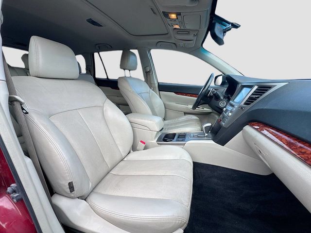 2011 Subaru Outback Limited Trim - Sunroof - Woodgrain Interior - 22950333 - 16