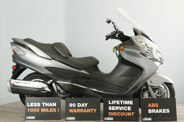 2011 Suzuki BURGMAN 400 ABS Less than 1000 miles! - 22536483 - 4