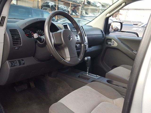 2011 Suzuki Equator 4WD Crew Cab V6 Automatic Sport Long Bed - 18237844 - 13