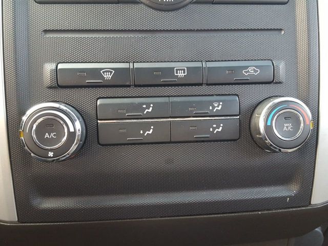 2011 Suzuki Equator 4WD Crew Cab V6 Automatic Sport Long Bed - 18237844 - 19