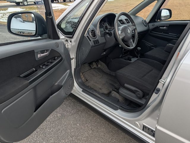 2011 Suzuki SX4 All Wheel Drive Fuel Sipper - 22969111 - 22