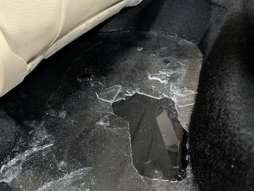 2011 Suzuki SX4 All Wheel Drive Fuel Sipper - 22969111 - 32