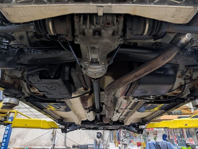 2011 Suzuki SX4 All Wheel Drive Fuel Sipper - 22969111 - 36