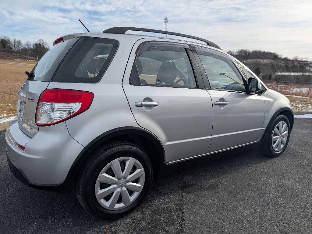 2011 Suzuki SX4 All Wheel Drive Fuel Sipper - 22969111 - 3