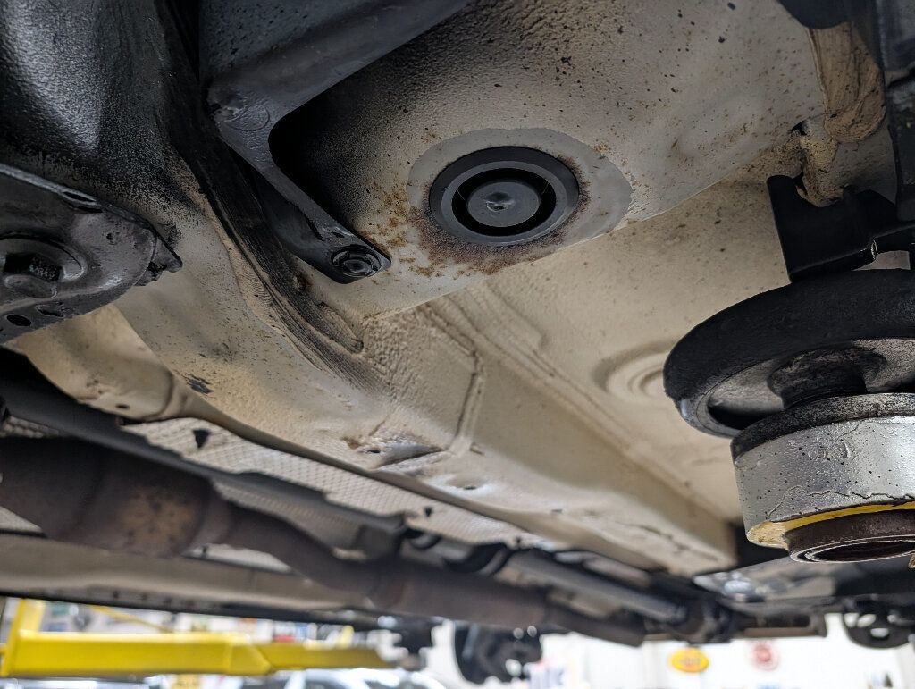 2011 Suzuki SX4 All Wheel Drive Fuel Sipper - 22969111 - 39