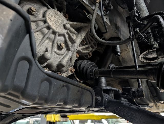 2011 Suzuki SX4 All Wheel Drive Fuel Sipper - 22969111 - 40