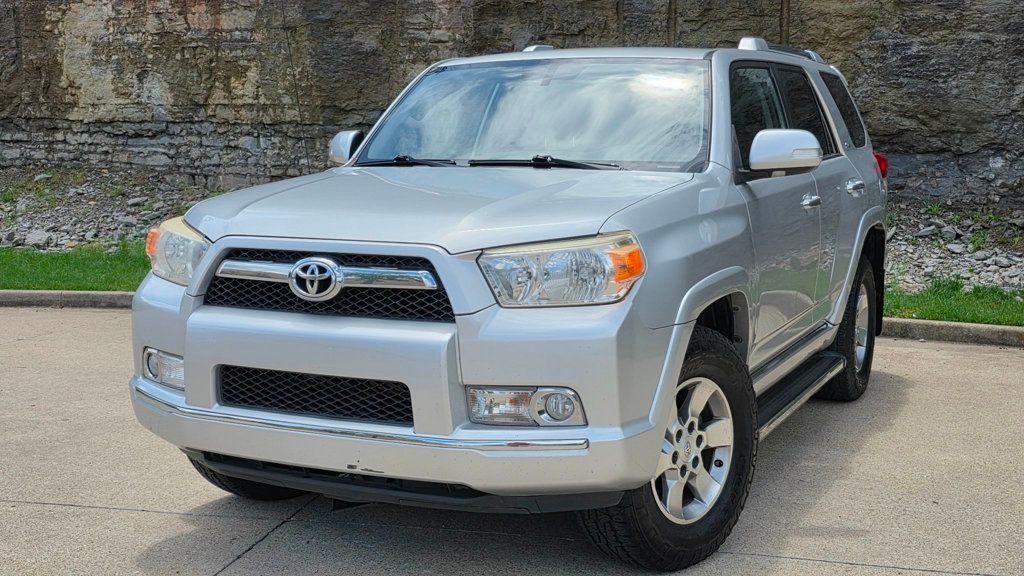 2011 Toyota 4Runner 2011 Toyota 4Runner SR5 - 23032623 - 0