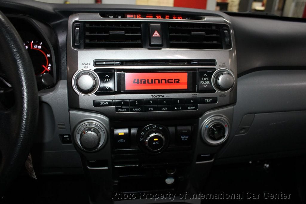 2011 Toyota 4Runner SR5 photo 12
