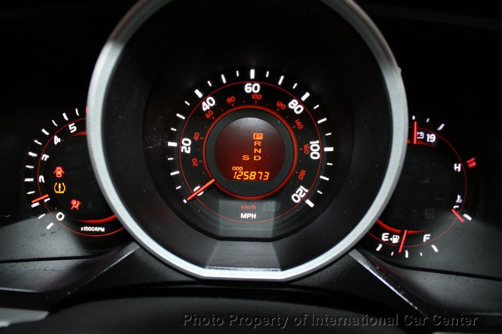 2011 Toyota 4Runner SR5 photo 13