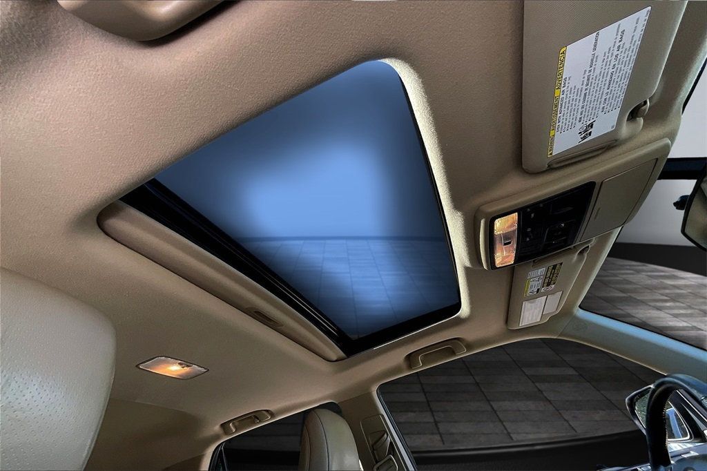 2011 Toyota 4Runner SR5 photo 30