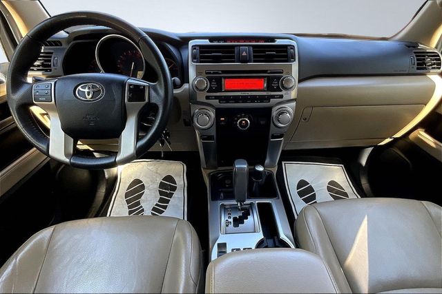 2011 Toyota 4Runner 4WD 4dr V6 SR5 - 23020219 - 17