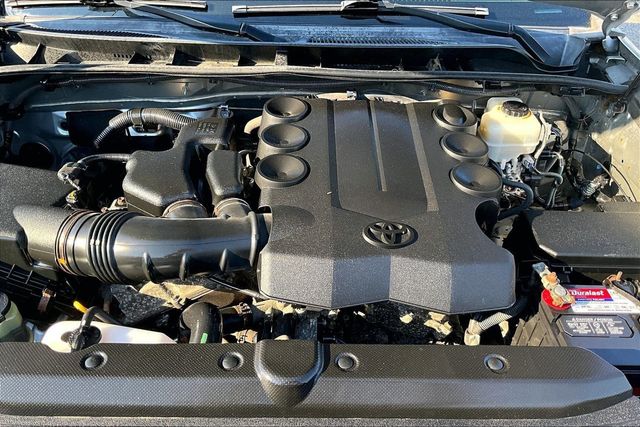 2011 Toyota 4Runner 4WD 4dr V6 Trail - 23028265 - 40