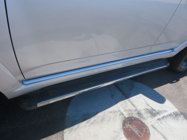 2011 Toyota 4Runner 4X4 LIMITED 4RUNNER 1OWNER EXTRA CLEAN 32 SERVICE RECORDS  - 23097217 - 12