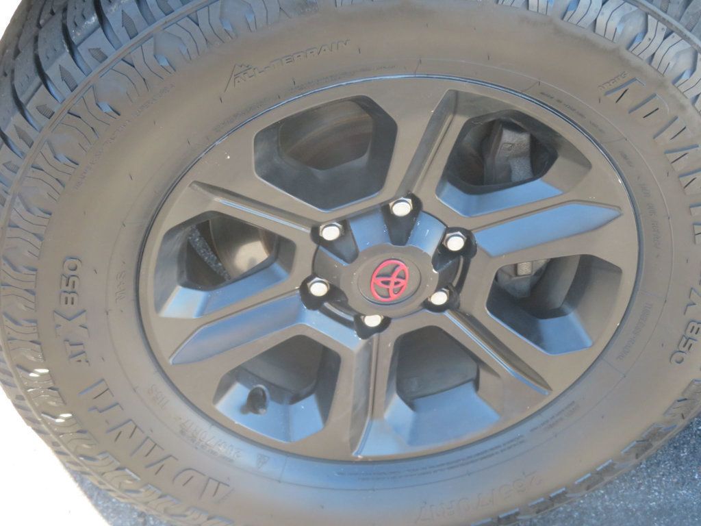 2011 Toyota 4Runner 4X4 LIMITED 4RUNNER 1OWNER EXTRA CLEAN 32 SERVICE RECORDS  - 23097217 - 13