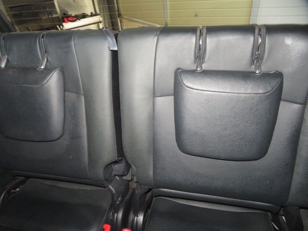 2011 Toyota 4Runner 4X4 LIMITED 4RUNNER 1OWNER EXTRA CLEAN 32 SERVICE RECORDS  - 23097217 - 24