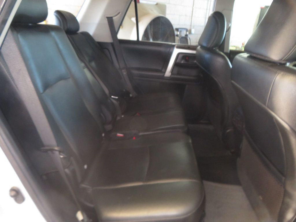 2011 Toyota 4Runner 4X4 LIMITED 4RUNNER 1OWNER EXTRA CLEAN 32 SERVICE RECORDS  - 23097217 - 28