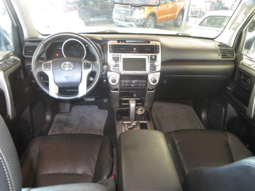 2011 Toyota 4Runner 4X4 LIMITED 4RUNNER 1OWNER EXTRA CLEAN 32 SERVICE RECORDS  - 23097217 - 39