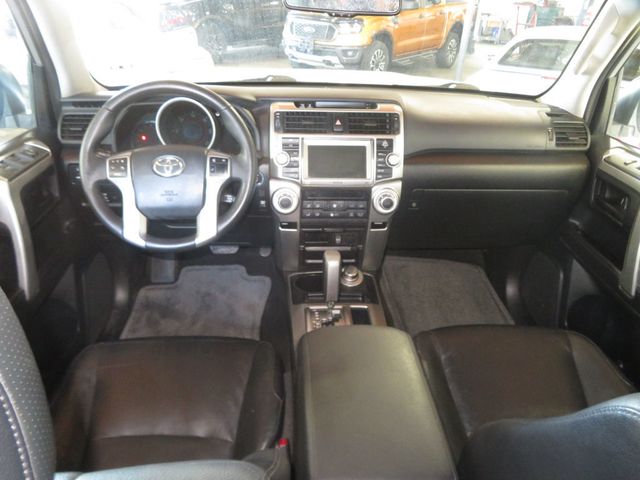 2011 Toyota 4Runner 4X4 LIMITED 4RUNNER 1OWNER EXTRA CLEAN 32 SERVICE RECORDS  - 23097217 - 39