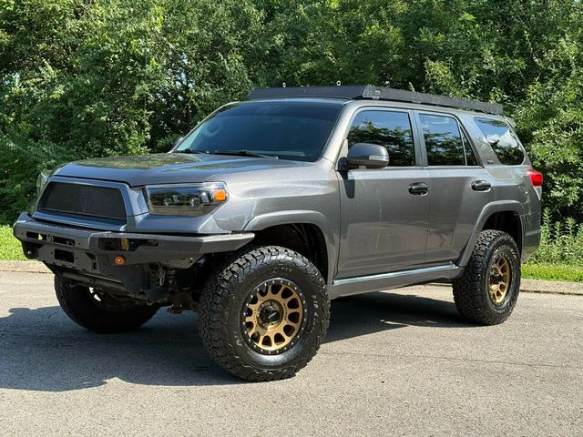 2011 Toyota 4Runner Custom!!! 4x4, Premium Pack, Stage 2 Icon Lift, Method Wheels - 23039682 - 1