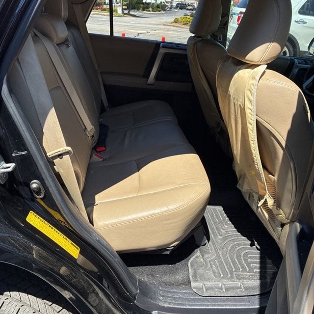 2011 Toyota 4Runner RWD 4dr V6 SR5 - 23010772 - 9