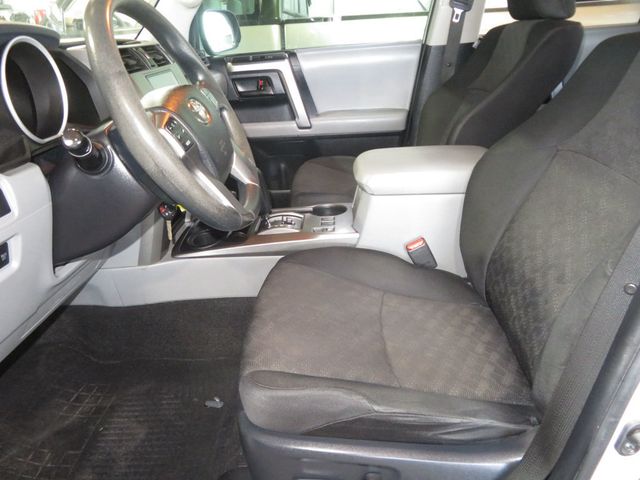 2011 Toyota 4Runner SR5 - 23062378 - 15