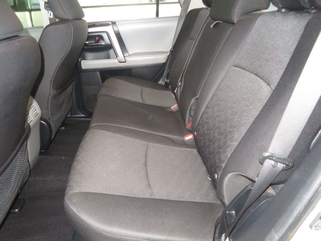 2011 Toyota 4Runner SR5 - 23062378 - 23