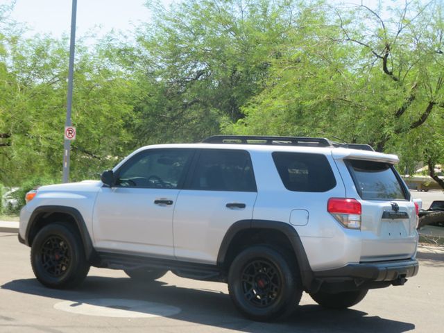 2011 Toyota 4Runner SR5 - 23062378 - 4