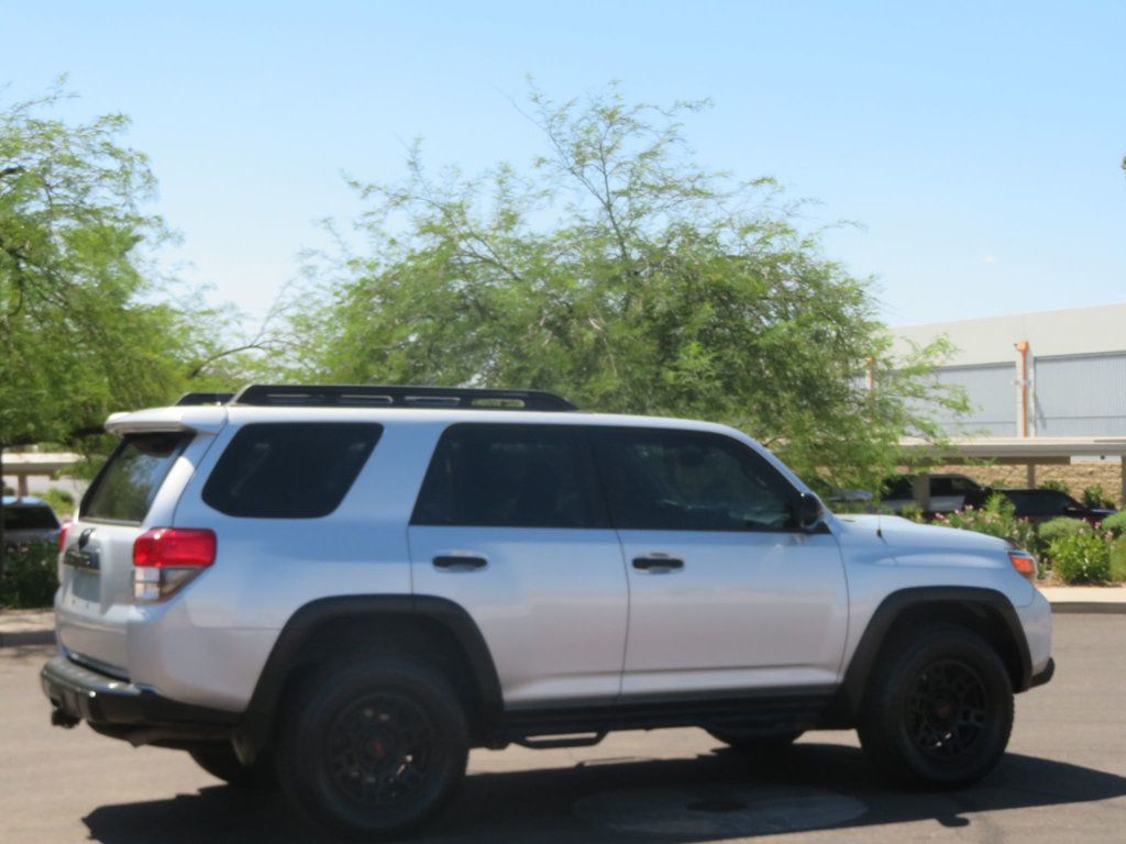 2011 Toyota 4Runner SR5 - 23062378 - 5
