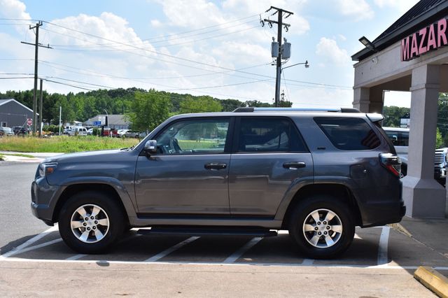 2011 Toyota 4Runner SR5 - 23052536 - 5