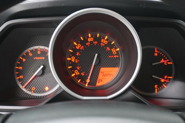2011 Toyota 4Runner SR5 - 23030851 - 14
