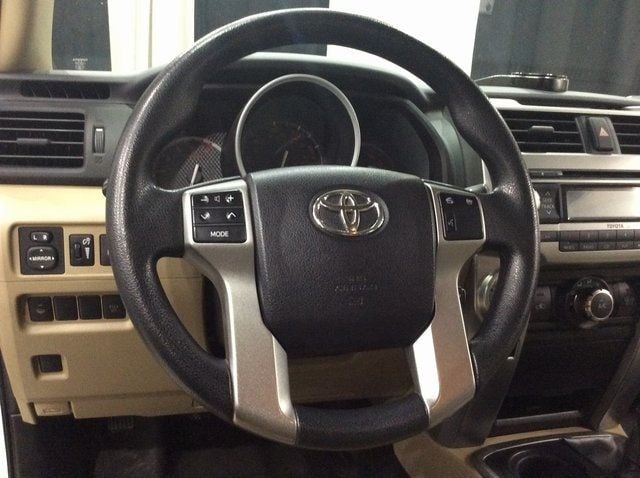 2011 Toyota 4Runner SR5 - 22527951 - 10