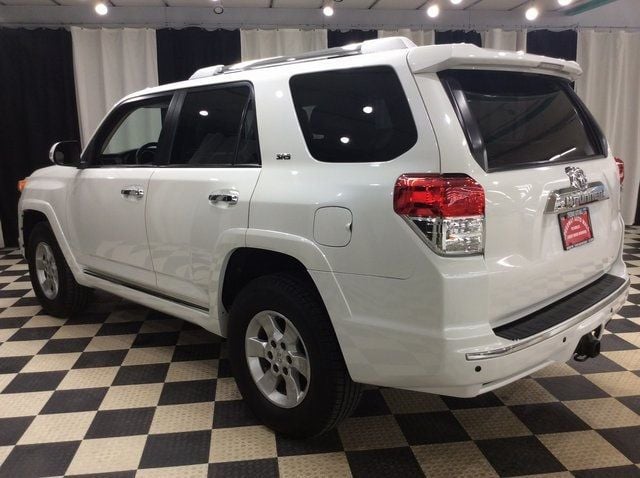 2011 Toyota 4Runner SR5 - 22527951 - 3