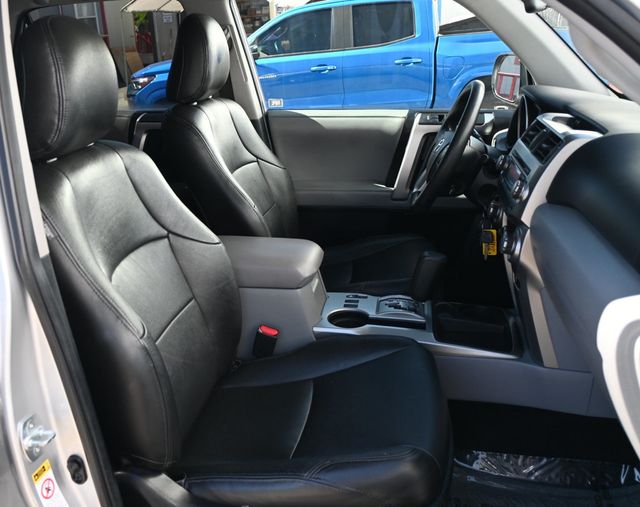 2011 Toyota 4Runner SR5 3rd Row Seat - 22994419 - 12