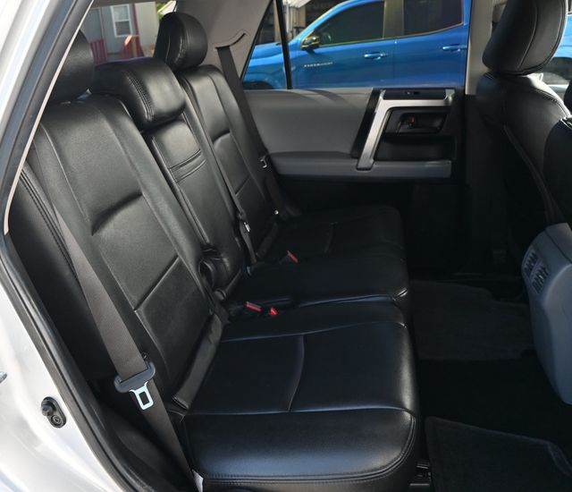 2011 Toyota 4Runner SR5 3rd Row Seat - 22994419 - 13