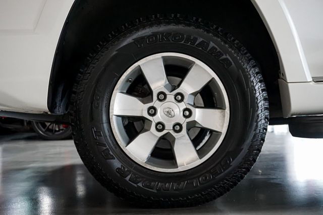 2011 Toyota 4Runner *SR5 4WD V6* *White/Tan Leather* *Super Clean* - 23083625 - 44