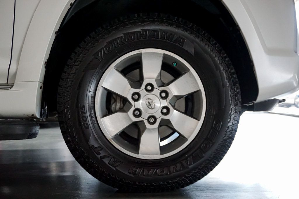 2011 Toyota 4Runner *SR5 4WD V6* *White/Tan Leather* *Super Clean* - 23083625 - 45