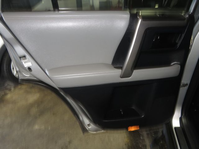 2011 Toyota 4Runner SR5 4X4 4RUNNER EXTRA CLEAN 1OWNER AZ 4X4 4RUNNER SR5  - 23062378 - 19