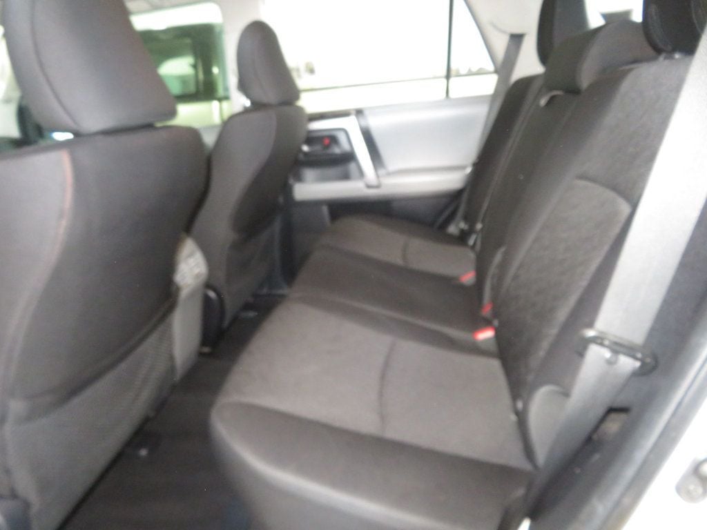 2011 Toyota 4Runner SR5 4X4 4RUNNER EXTRA CLEAN 1OWNER AZ 4X4 4RUNNER SR5  - 23062378 - 20